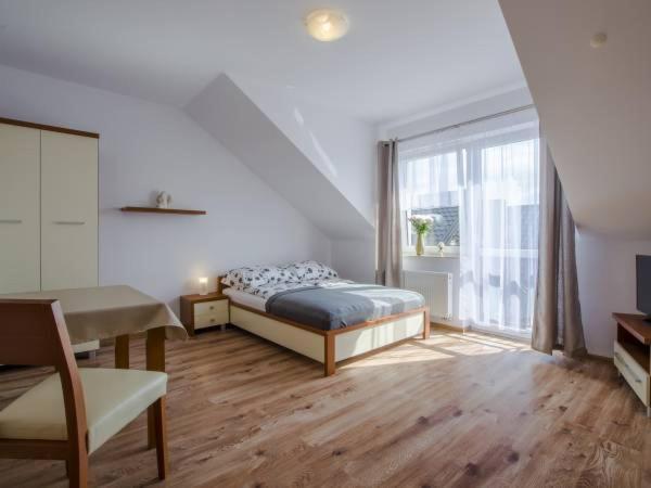 Pokoje Goscinne Kolc Jastarnia Extérieur photo